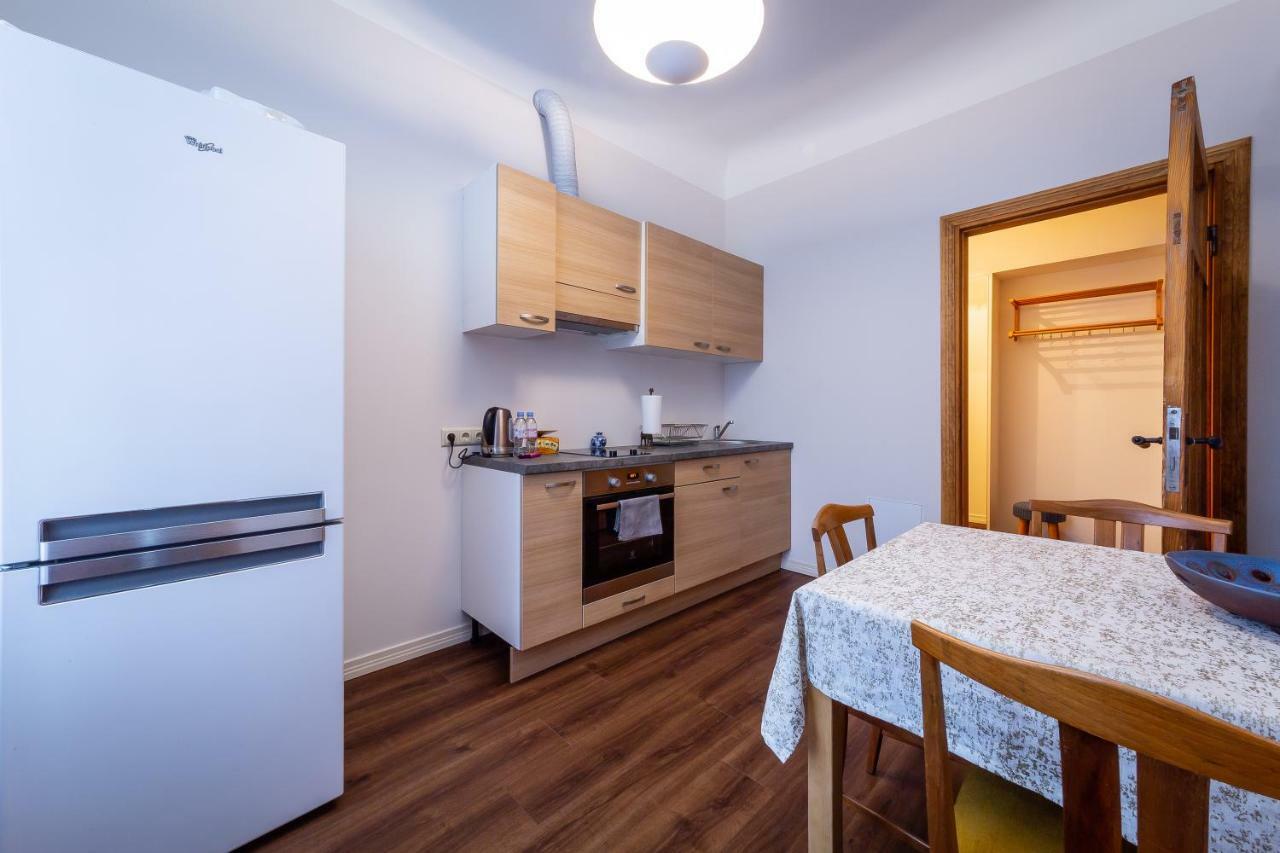Apartmán Stories Writer'S Ap 40Sqm Renovated Free Parking Riga Exteriér fotografie