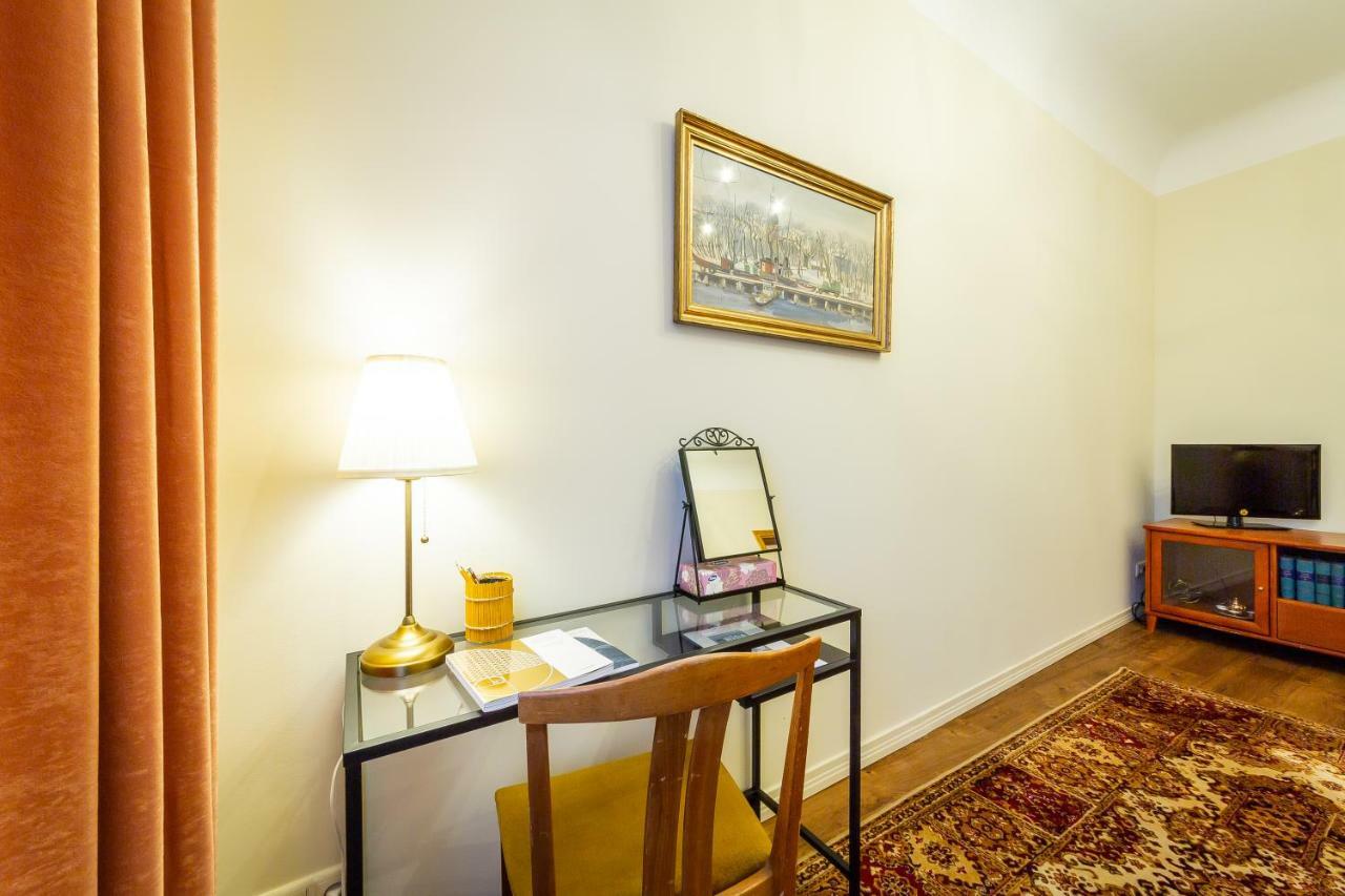 Apartmán Stories Writer'S Ap 40Sqm Renovated Free Parking Riga Exteriér fotografie